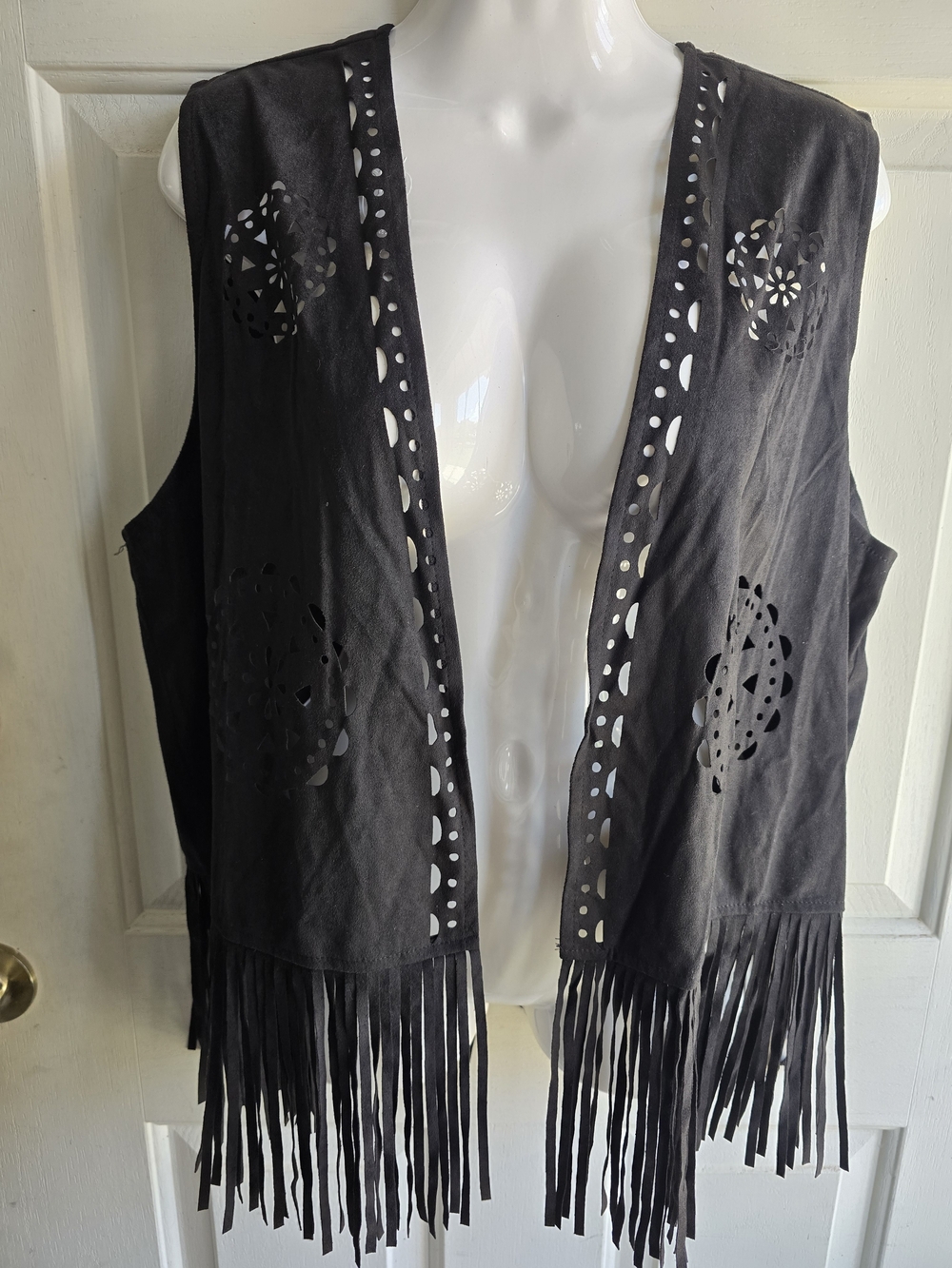 Black Western Boho Faux Suede Fringe Cutout 70's Vest